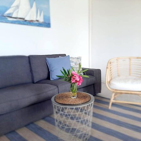 Apartment Riko - Accomodation "With" The Adriatic Sea Kampor Exterior foto
