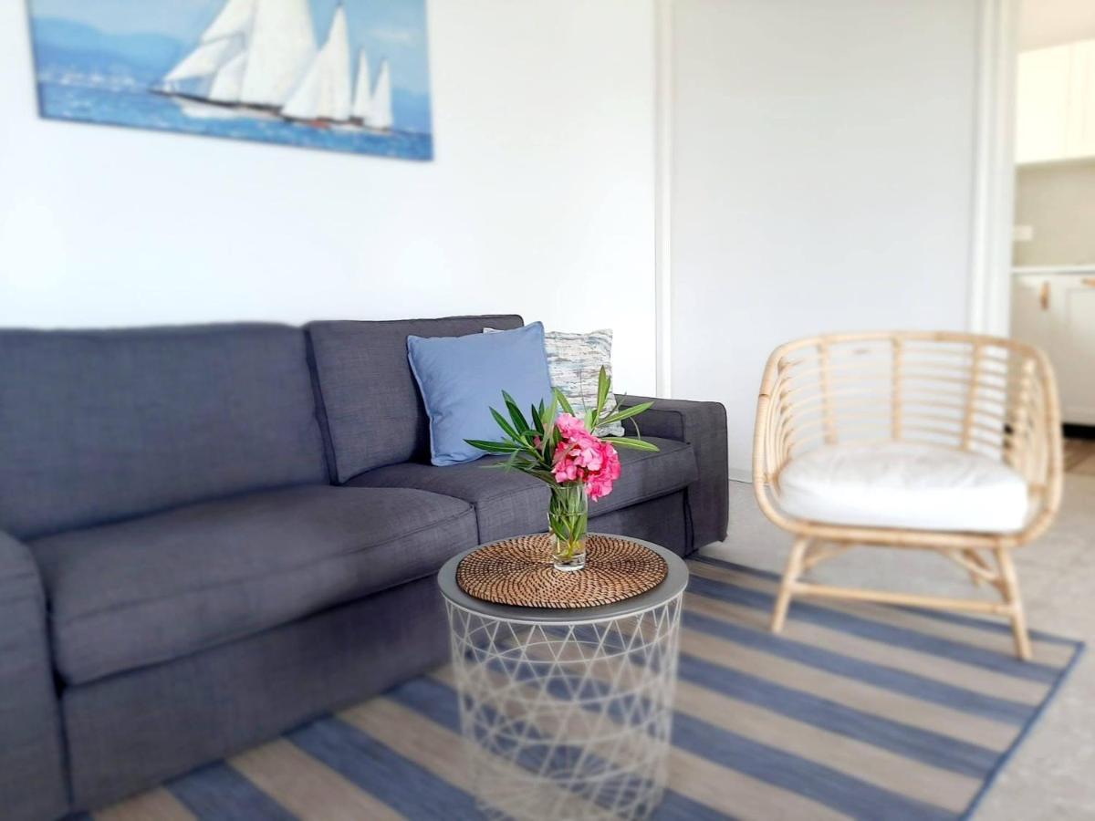 Apartment Riko - Accomodation "With" The Adriatic Sea Kampor Exterior foto
